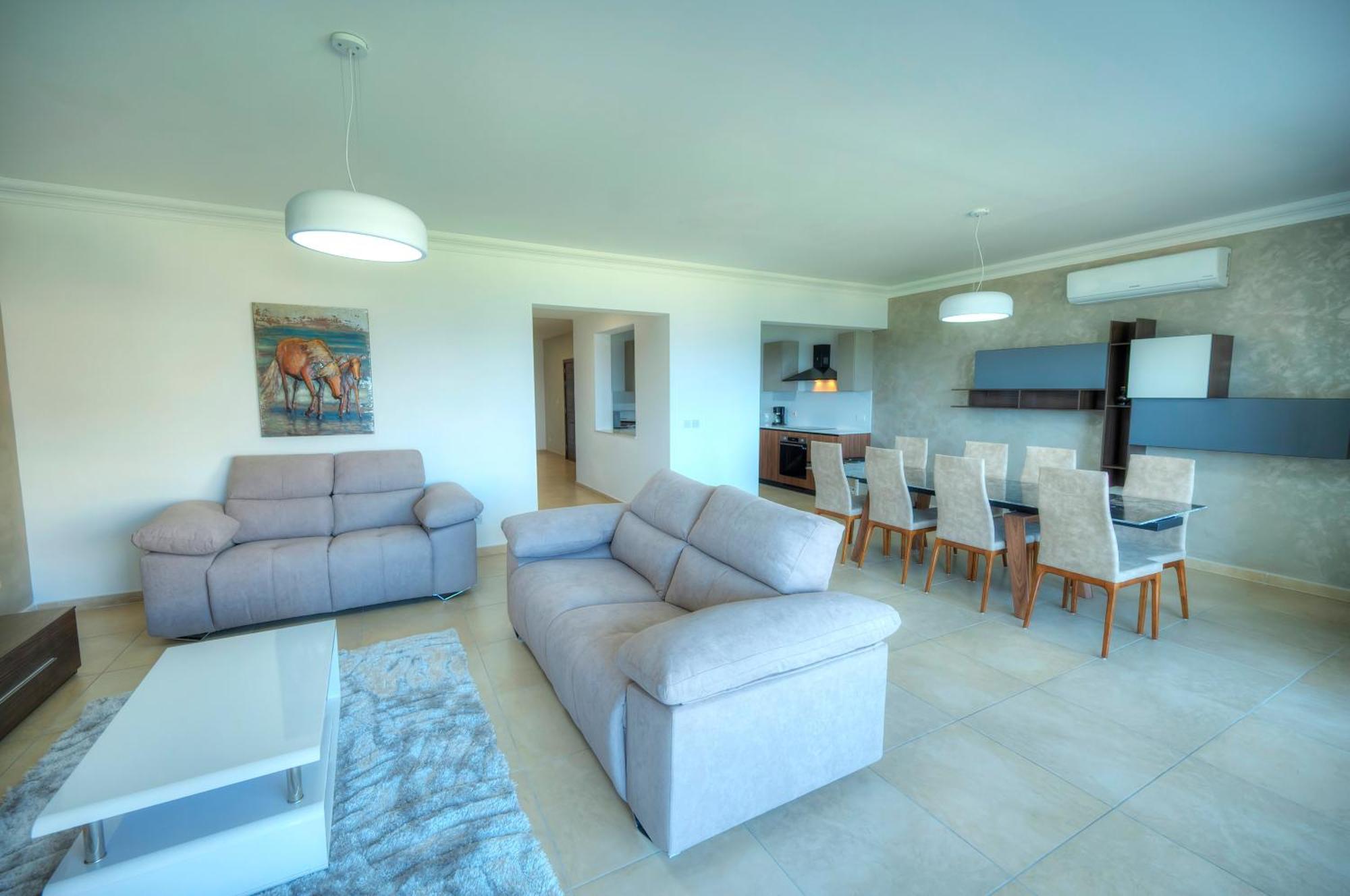 Fort Cambridge Apartments Слима Екстериор снимка