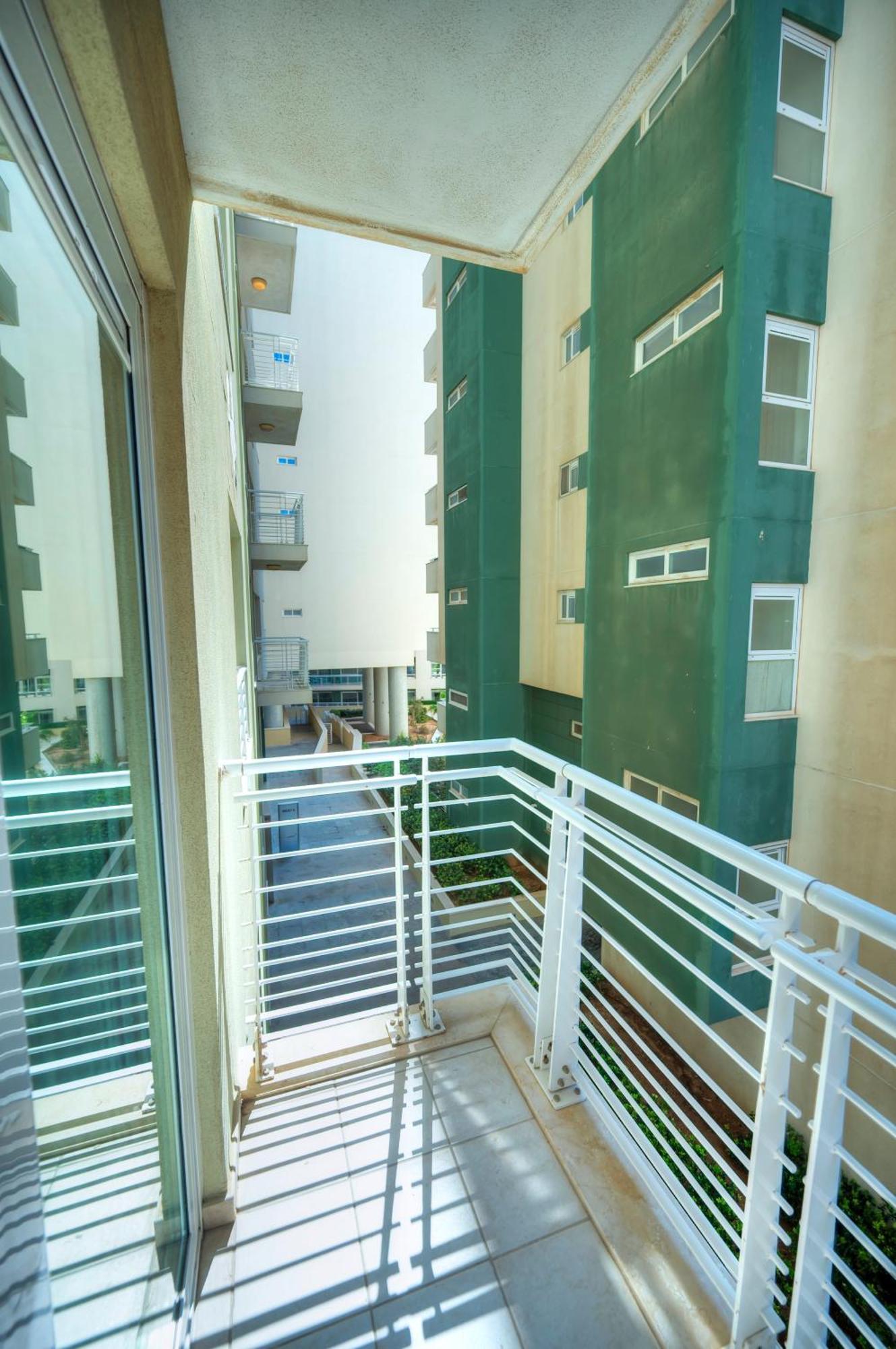 Fort Cambridge Apartments Слима Екстериор снимка