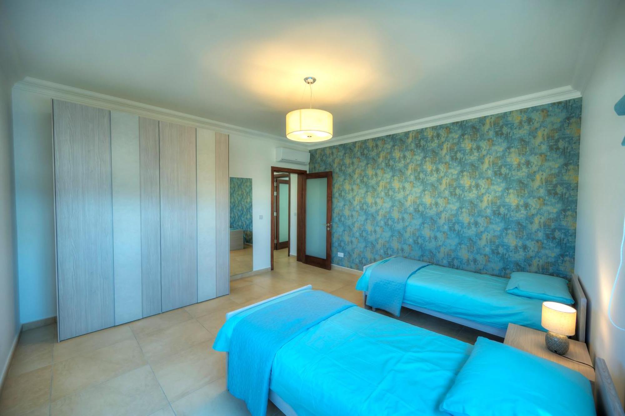 Fort Cambridge Apartments Слима Екстериор снимка