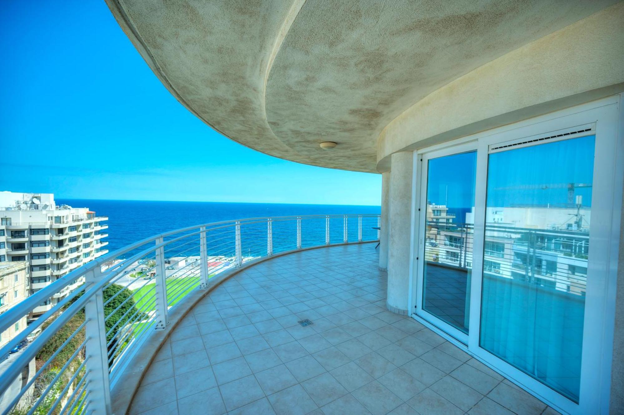 Fort Cambridge Apartments Слима Екстериор снимка