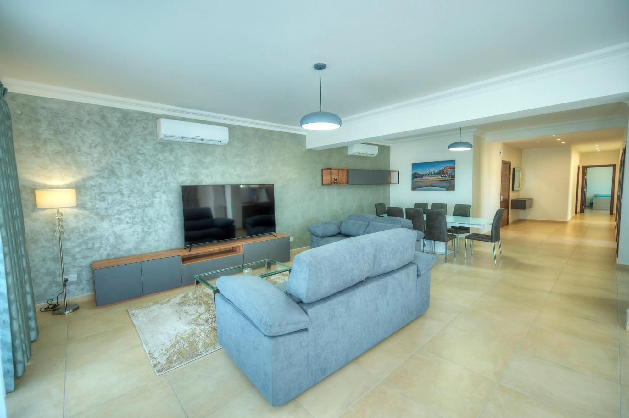 Fort Cambridge Apartments Слима Екстериор снимка